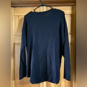 Cable and gauge extra large women’s black sweater